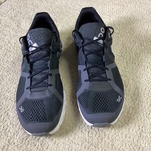 On Cloudflow Mens Running Shoes size 9.5 Black Asphalt Grey Low Top Sneakers